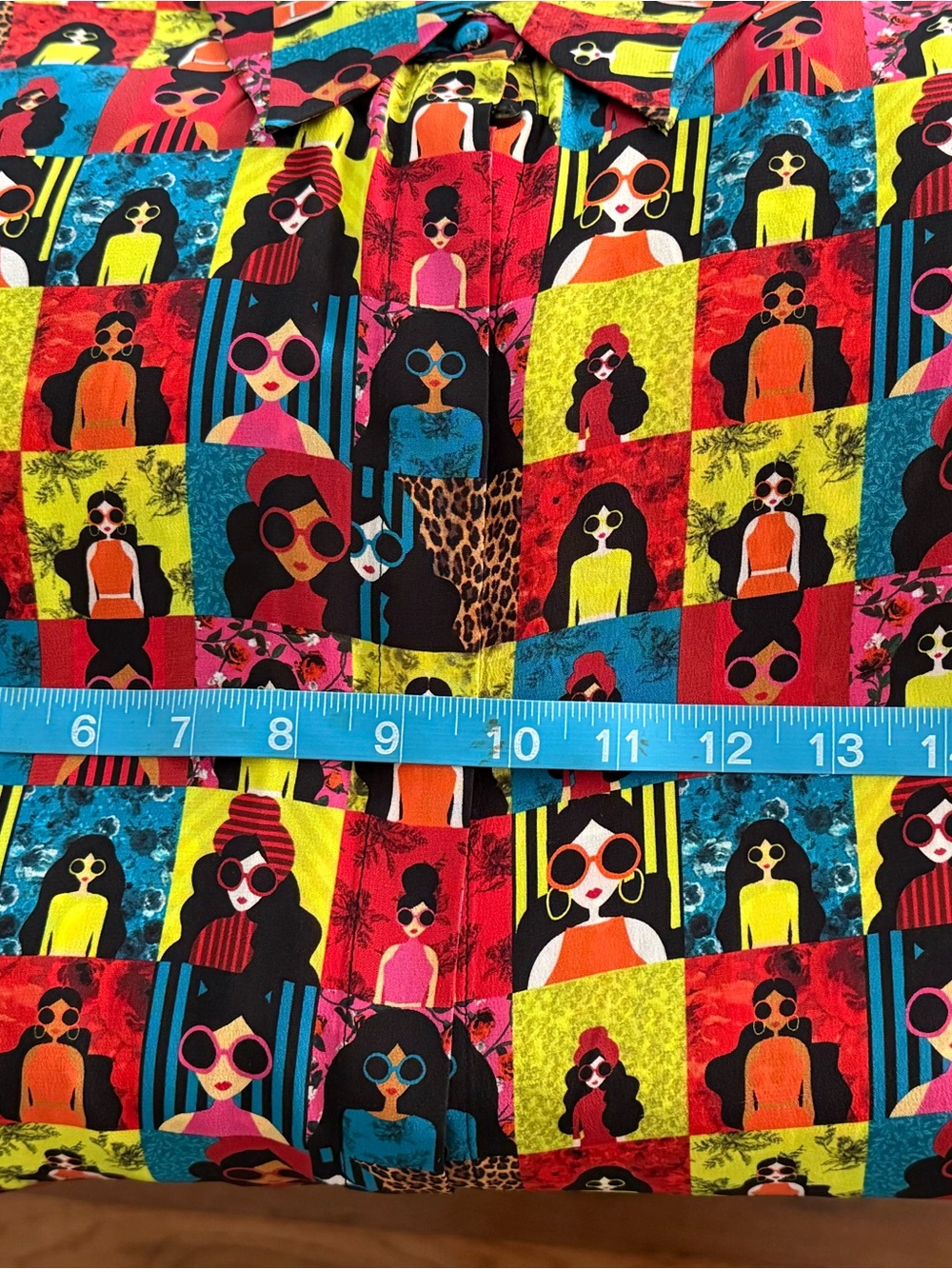 Alice + Olivia Multicolor Pop Art Print Blouse - Picture 3 of 10